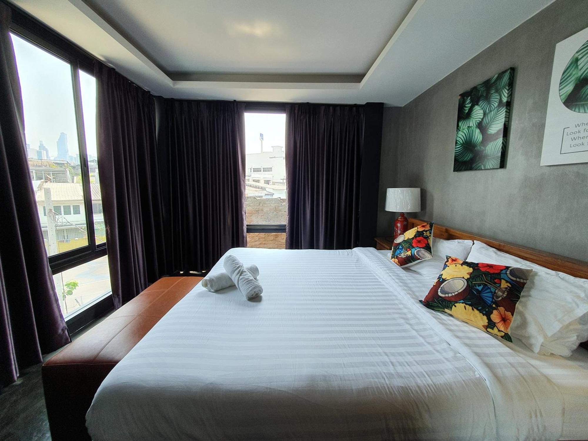 Baan Wualamphong บ้านวัวลำพอง Banguecoque Quarto foto
